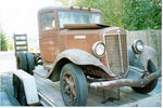 1936 International C30
http://www3.telus.net/earthone/1936ihc.html